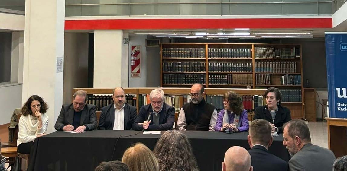 Comunicado Iglesias depositarias de la biblioteca del ex ISEDET